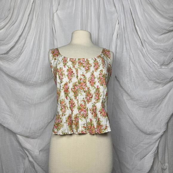 Tops - Preppy Boho Cottage Floral Sleeveless Pleated Top (L)